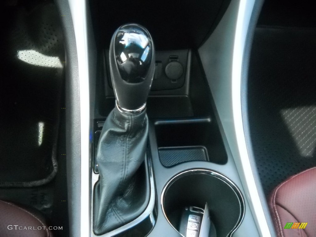 2011 Sonata Limited - Midnight Black / Wine photo #18