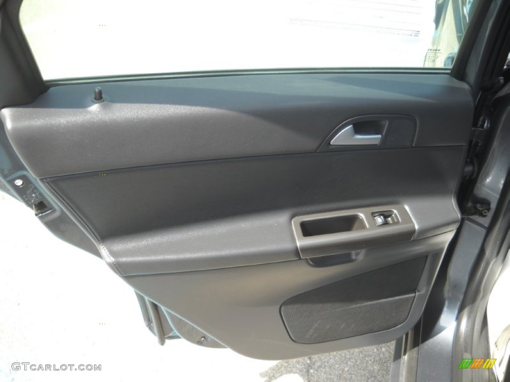 2010 Volvo S40 T5 R-Design Off Black Door Panel Photo #53538831