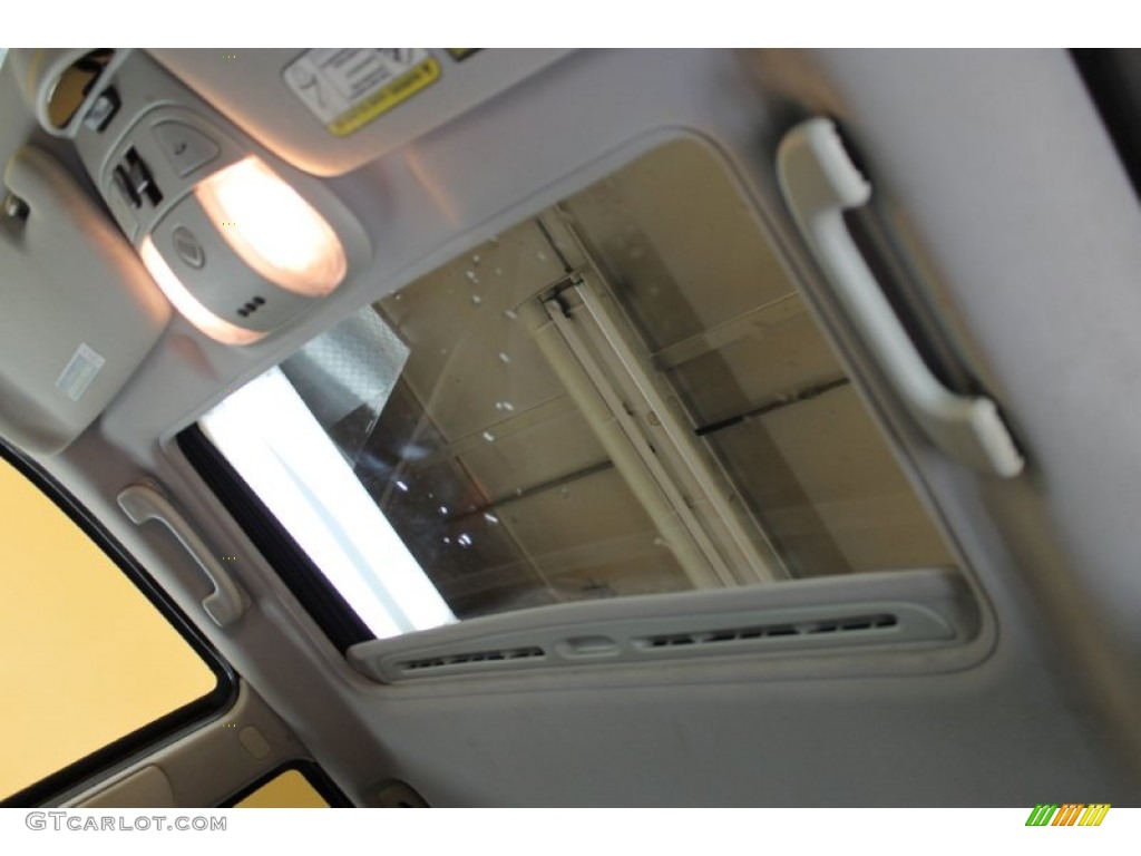 2005 ML 350 4Matic - Black / Ash photo #8