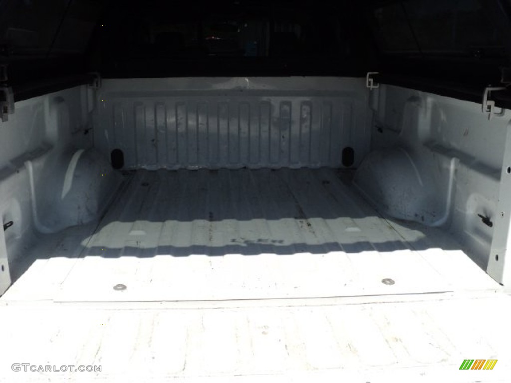 2005 F150 XLT SuperCrew - Oxford White / Medium Flint Grey photo #18