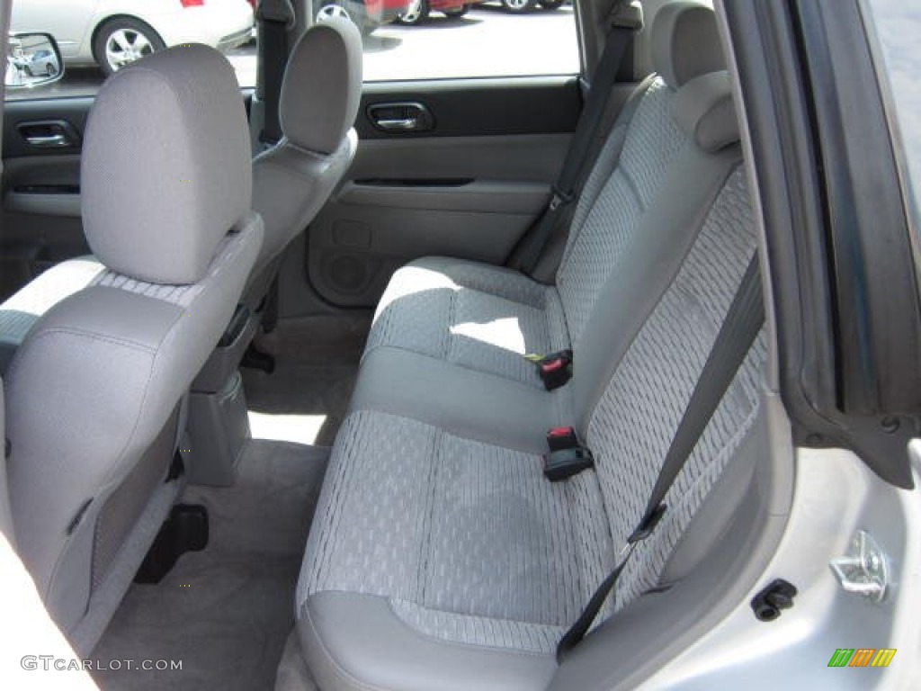 2005 Subaru Forester 2.5 XS interior Photo #53546423
