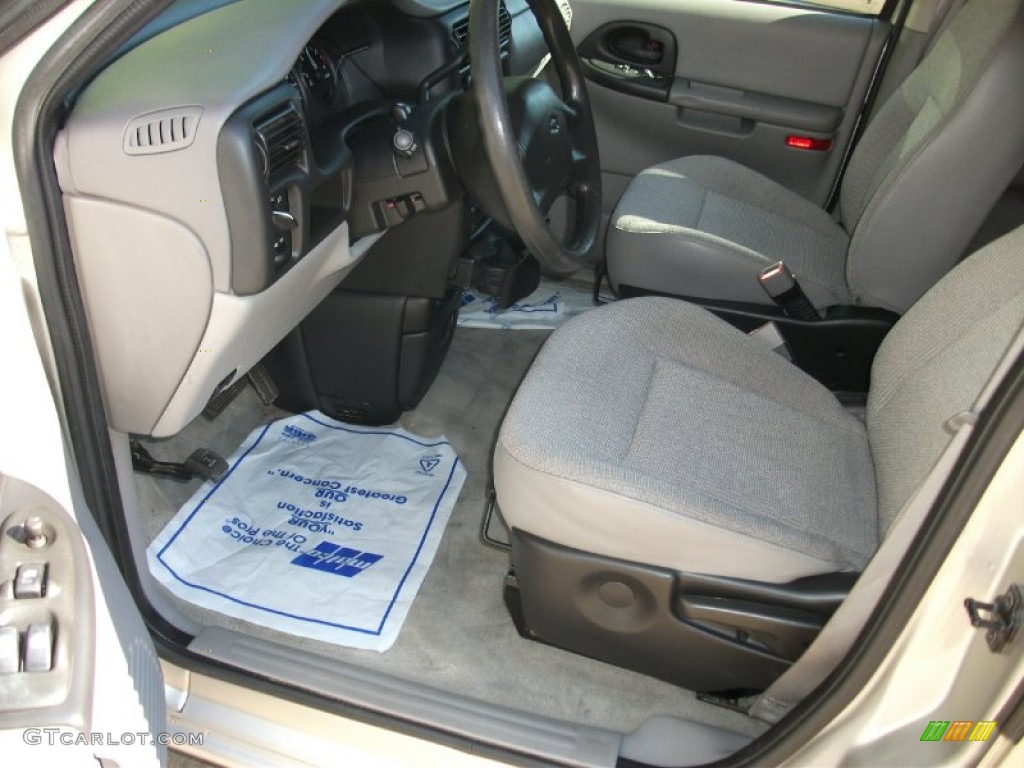 Medium Gray Interior 2004 Chevrolet Venture LS Photo #53549168