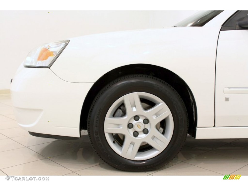 2006 Malibu LT V6 Sedan - White / Titanium Gray photo #16