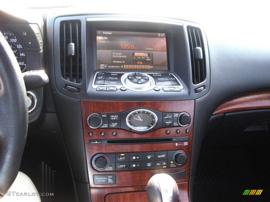 2009 Infiniti G 37 S Sport Coupe Controls Photo #53553253