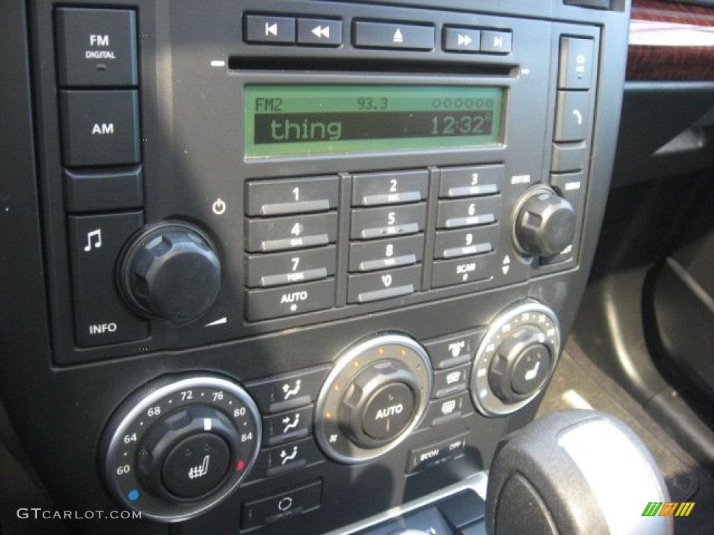 2008 Land Rover LR2 SE Controls Photo #53553903