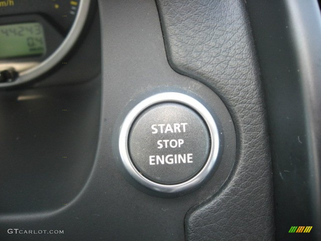 2008 Land Rover LR2 SE Controls Photo #53553918