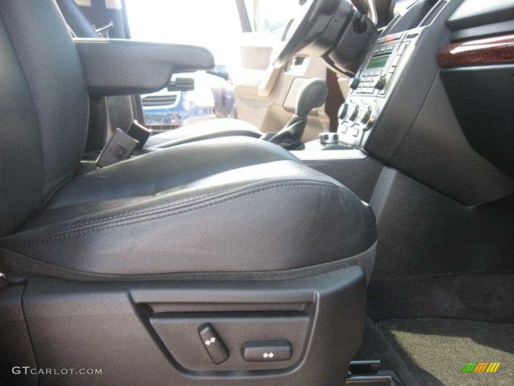 Ebony Black Interior 2008 Land Rover LR2 SE Photo #53554116
