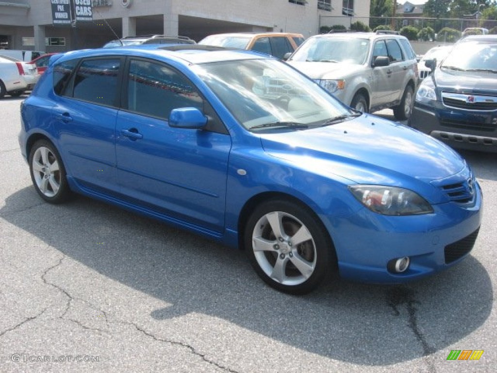 2004 MAZDA3 s Hatchback - Winning Blue Mica / Black photo #8