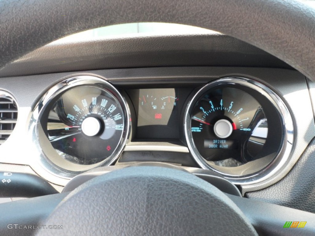 2012 Ford Mustang GT Coupe Gauges Photo #53555730