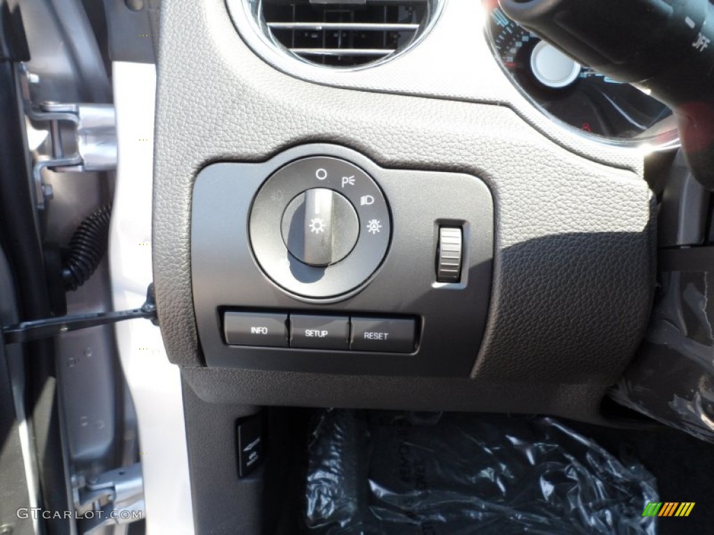 2012 Ford Mustang GT Coupe Controls Photo #53555745