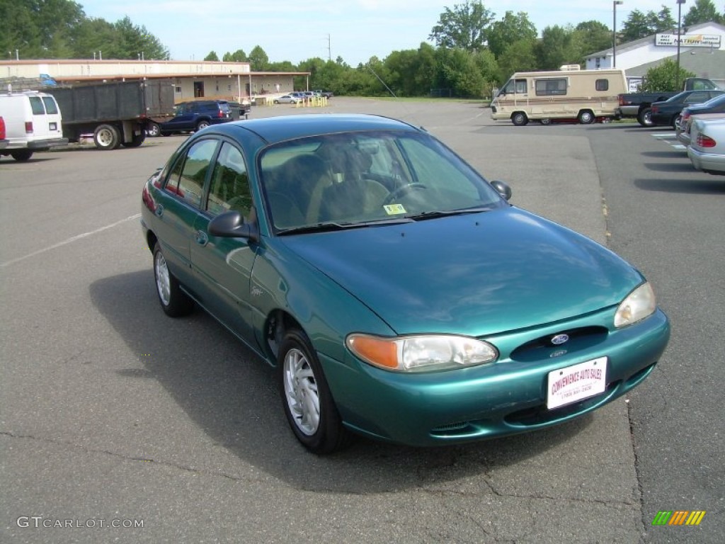 1998 Escort SE Sedan - Pacific Green Metallic / Beige photo #2