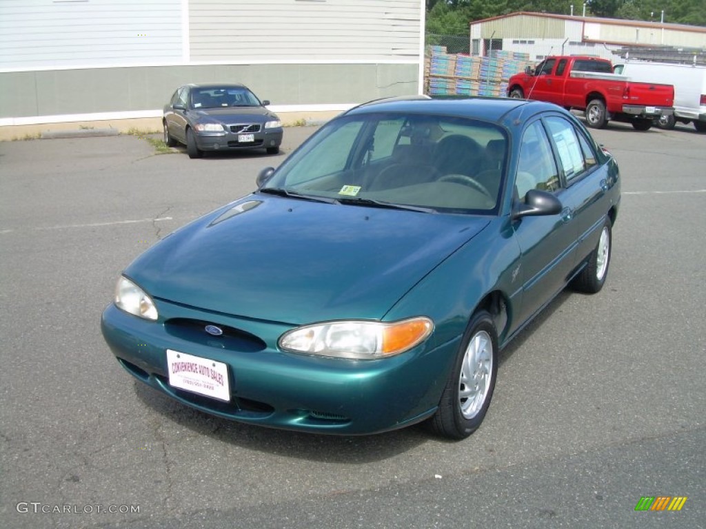 1998 Escort SE Sedan - Pacific Green Metallic / Beige photo #4