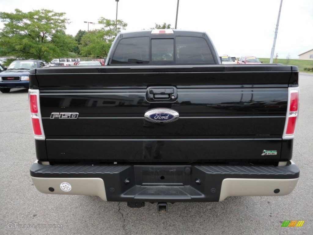 2010 F150 Lariat SuperCab 4x4 - Tuxedo Black / Black photo #7