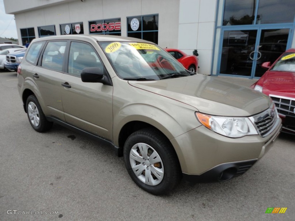 2009 Forester 2.5 X - Topaz Gold Metallic / Black photo #2