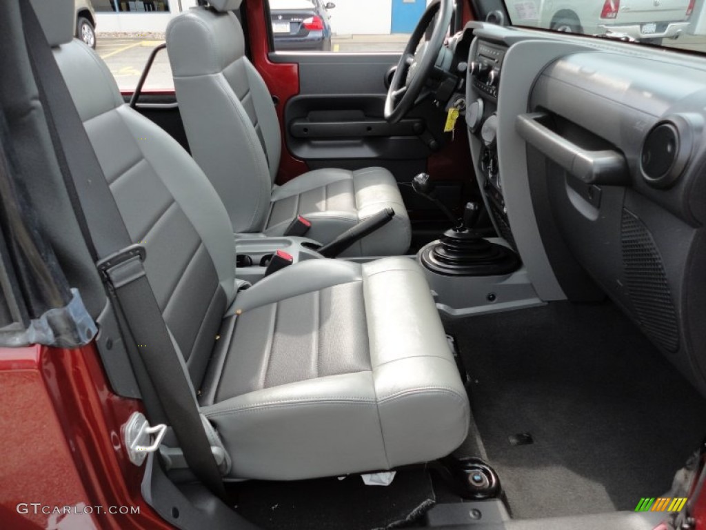 2009 Wrangler X 4x4 - Red Rock Crystal Pearl Coat / Dark Slate Gray/Medium Slate Gray photo #21
