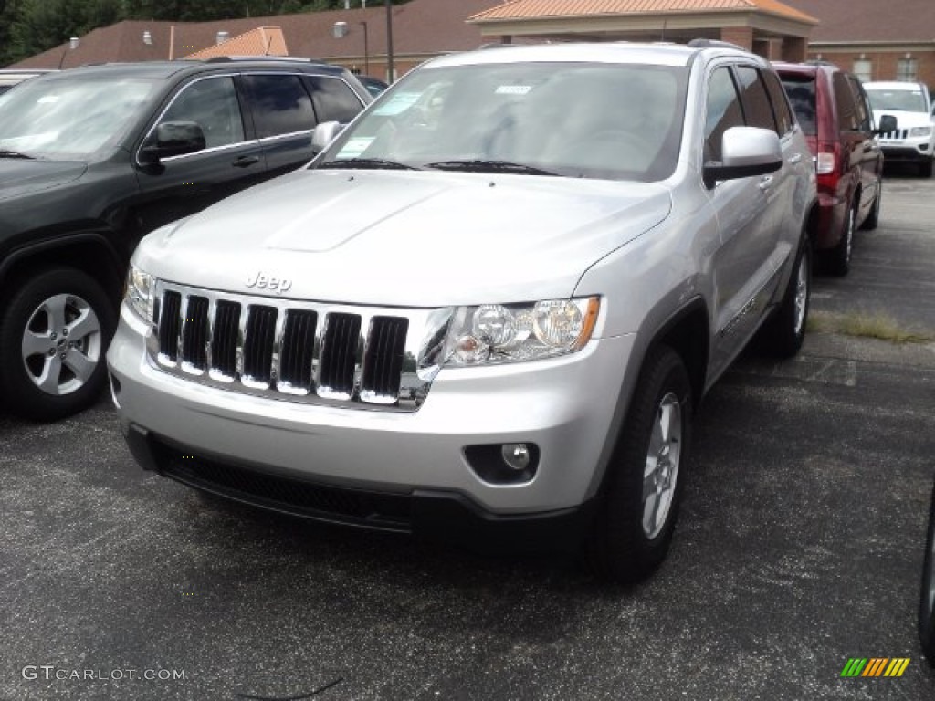 2012 Grand Cherokee Laredo 4x4 - Bright Silver Metallic / Black photo #1