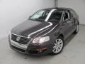Deep Black - Passat Komfort Sedan Photo No. 3