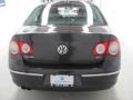 Deep Black - Passat Komfort Sedan Photo No. 5
