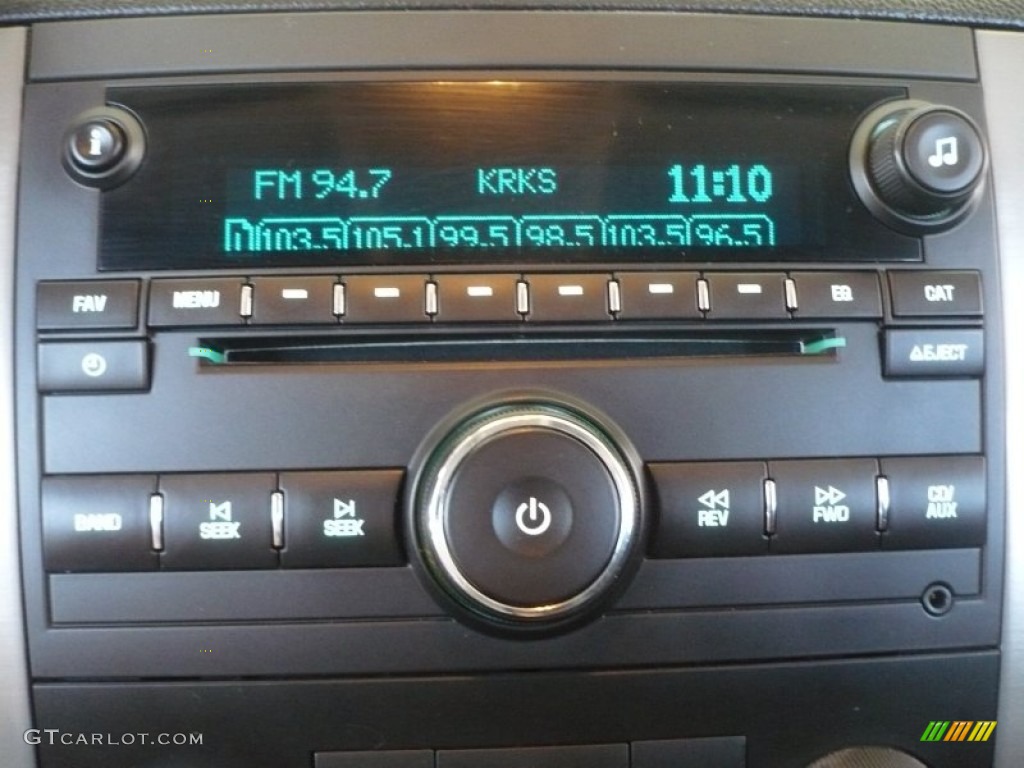 2010 Chevrolet Suburban LS 4x4 Audio System Photo #53563257