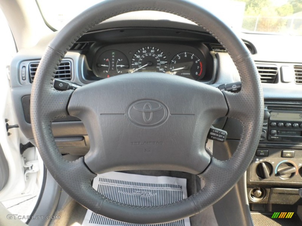 2001 Toyota Camry LE Gray Steering Wheel Photo #53563761