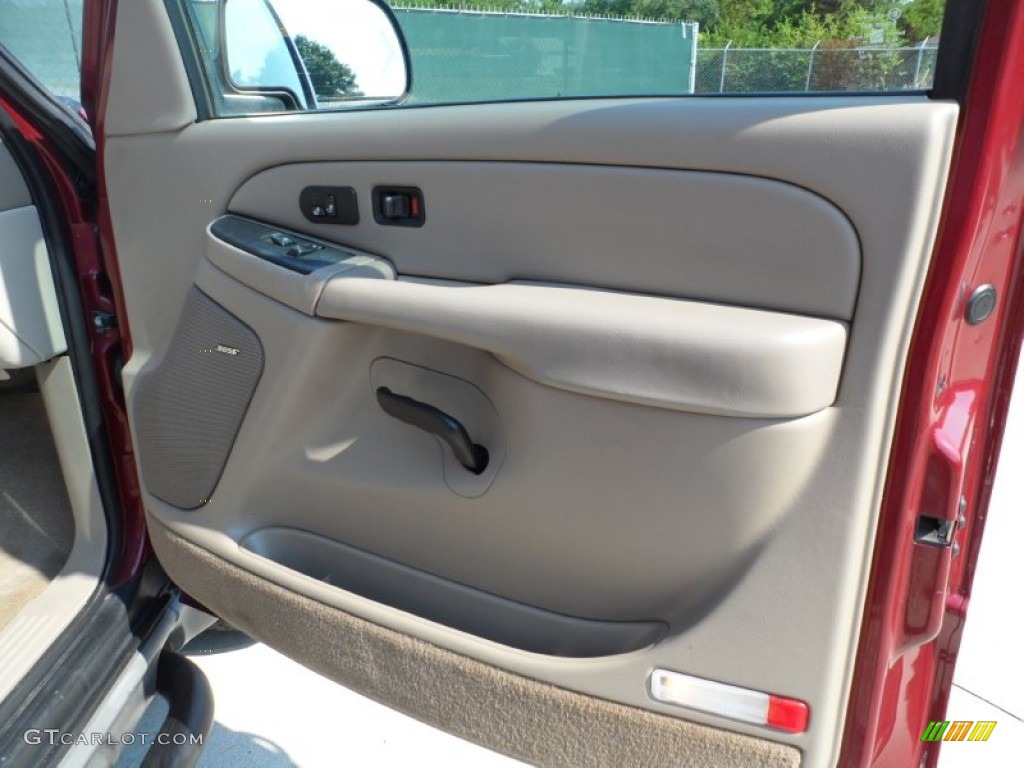 2004 Tahoe Z71 4x4 - Sport Red Metallic / Gray/Dark Charcoal photo #23