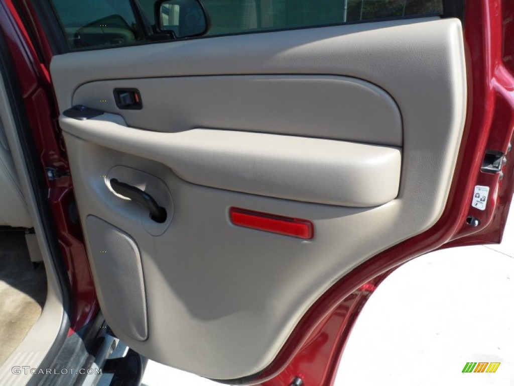 2004 Tahoe Z71 4x4 - Sport Red Metallic / Gray/Dark Charcoal photo #26