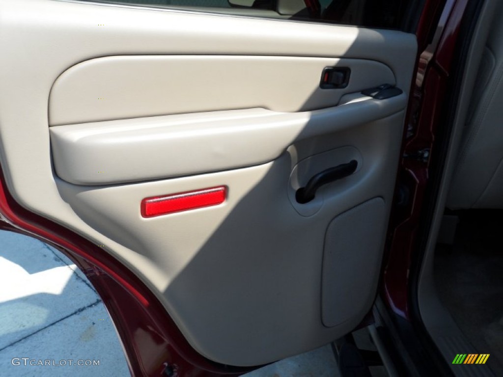 2004 Tahoe Z71 4x4 - Sport Red Metallic / Gray/Dark Charcoal photo #30