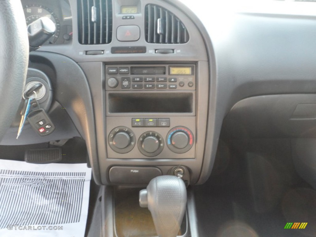 2004 Elantra GLS Sedan - Crimson Dark Red / Gray photo #42