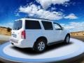White Frost - Pathfinder SE 4x4 Photo No. 4