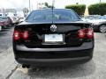 Black Uni - Jetta S Sedan Photo No. 4