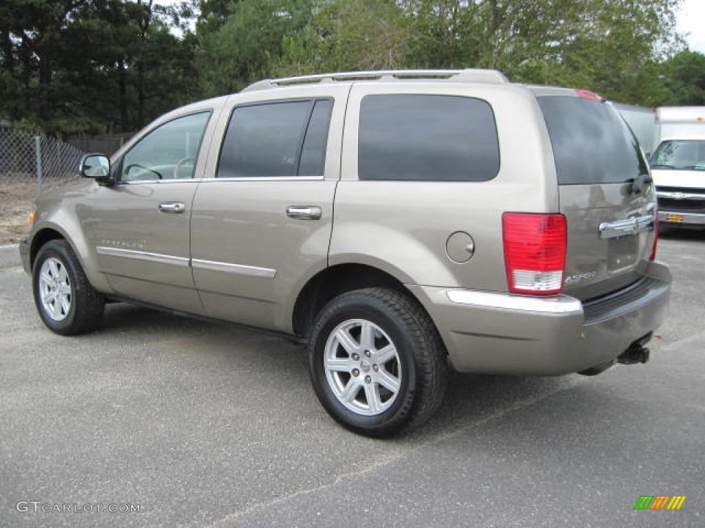 Light Khaki Beige Metallic 2007 Chrysler Aspen Limited 4WD Exterior Photo #53568456