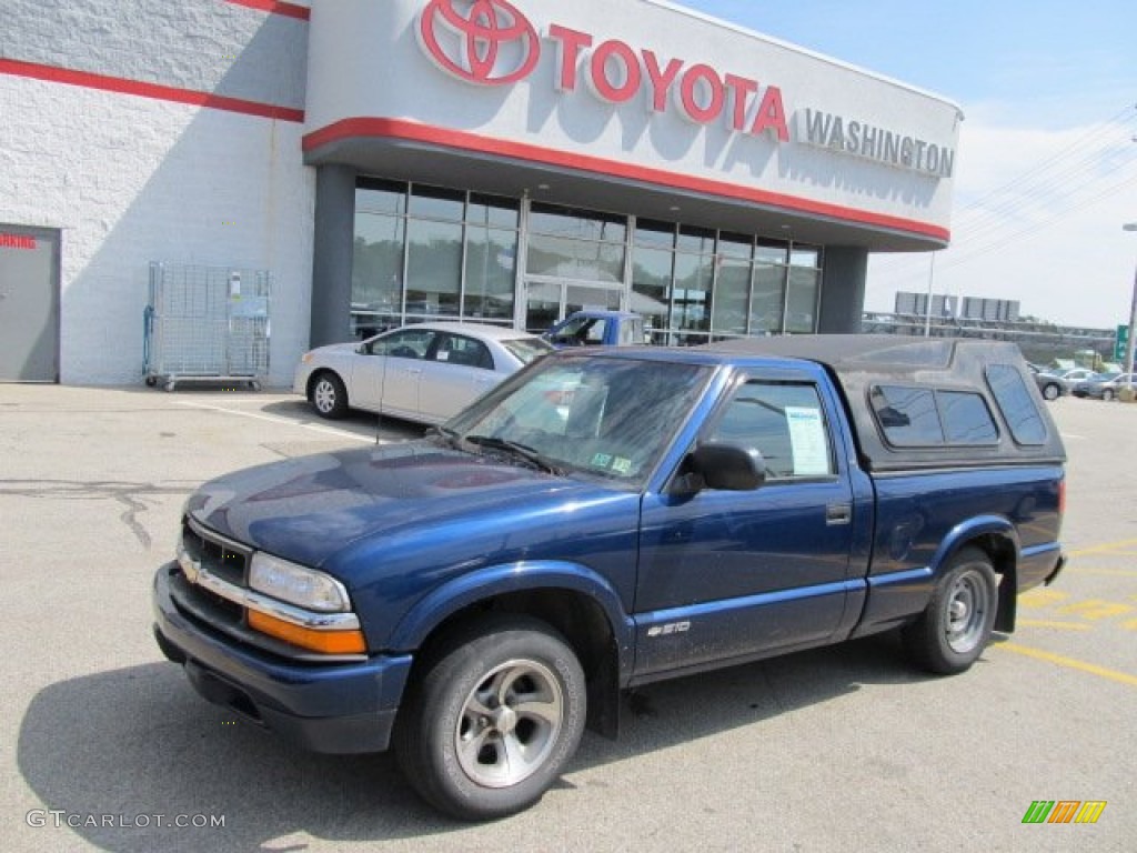 1999 S10 LS Regular Cab - Indigo Blue Metallic / Graphite photo #1