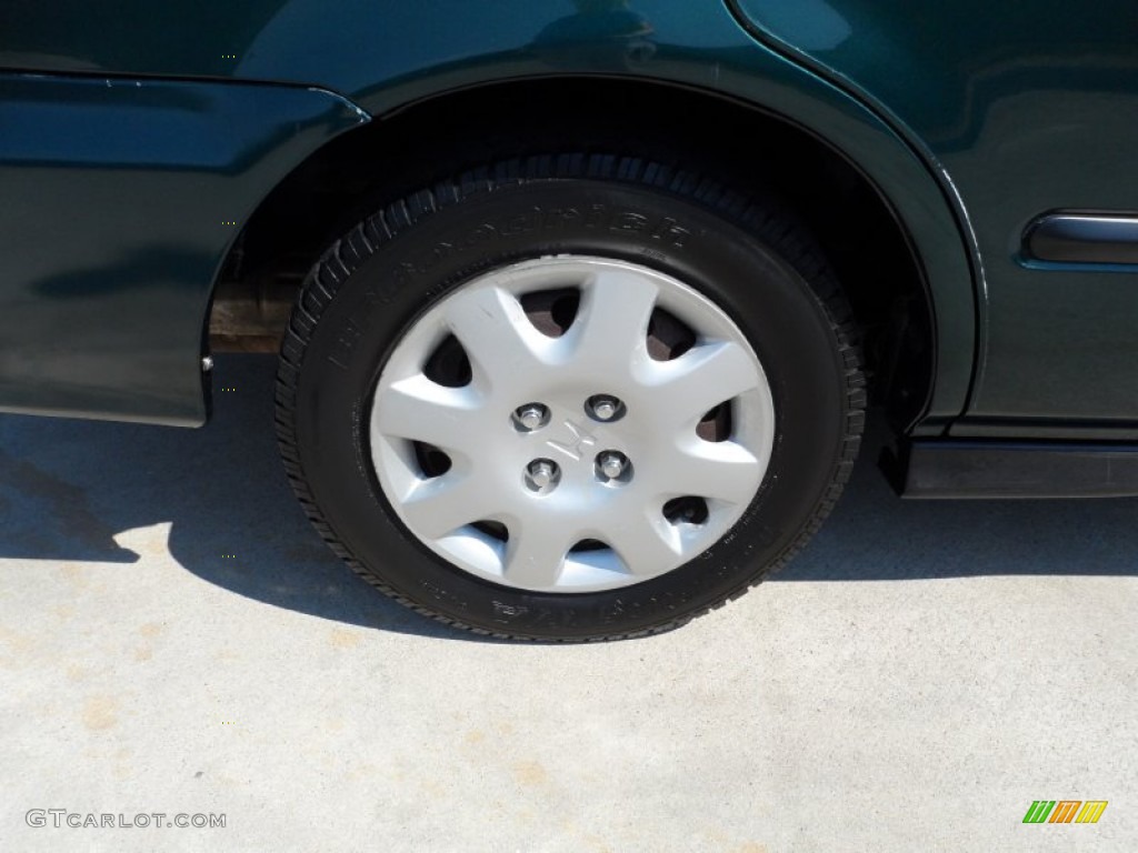 2000 Honda Civic LX Sedan Wheel Photo #53572559