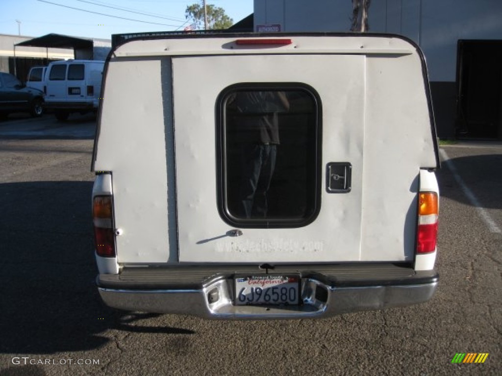 2000 Tacoma Regular Cab - Natural White / Gray photo #5