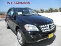 Black - ML 350 4Matic Photo No. 1