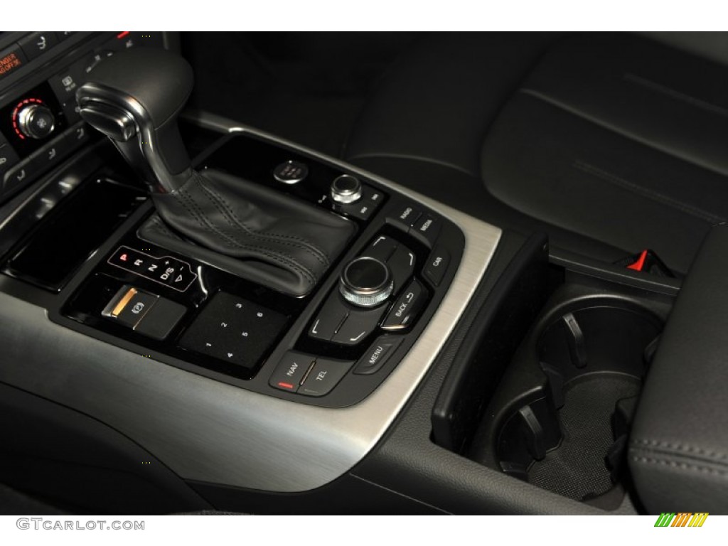 2012 A7 3.0T quattro Premium - Phantom Black Pearl Effect / Black photo #13