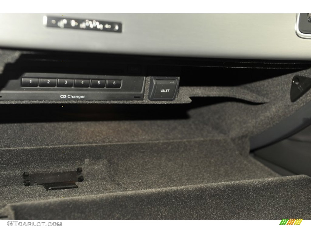 2012 A7 3.0T quattro Premium - Phantom Black Pearl Effect / Black photo #16