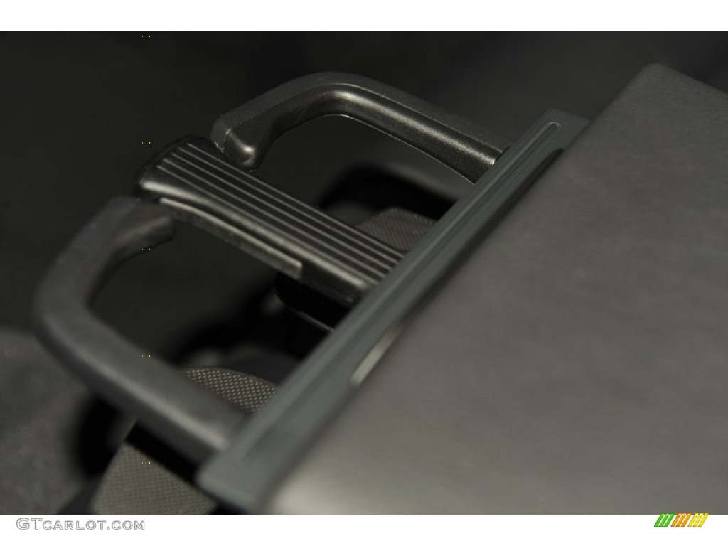 2012 A7 3.0T quattro Premium - Phantom Black Pearl Effect / Black photo #28