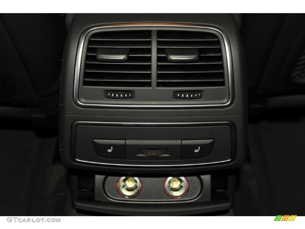 2012 A7 3.0T quattro Premium - Phantom Black Pearl Effect / Black photo #29