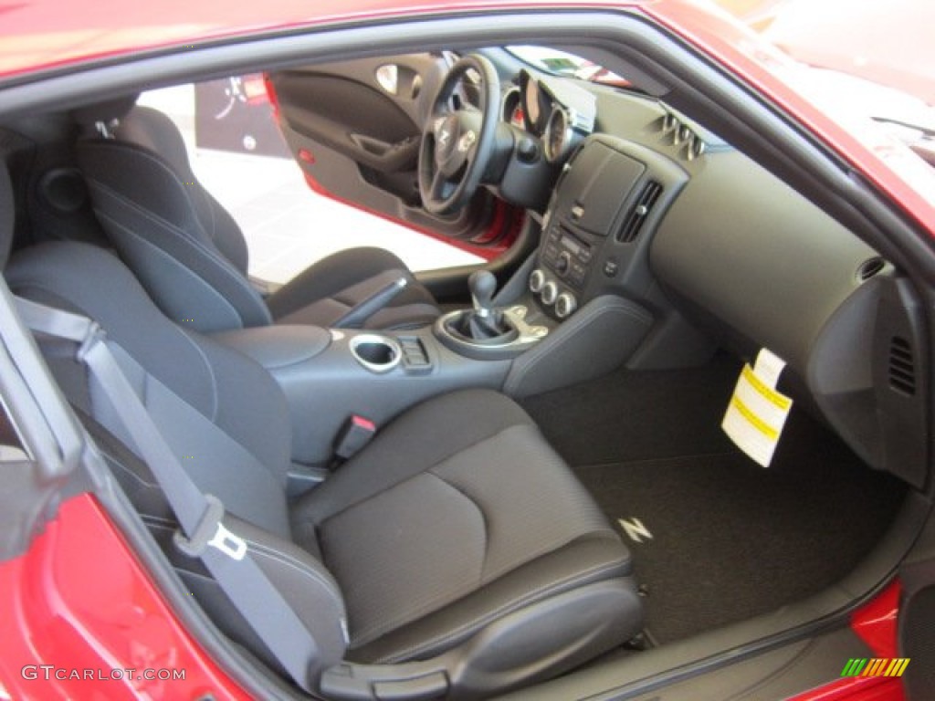 Black Interior 2011 Nissan 370Z Sport Touring Coupe Photo #53578701