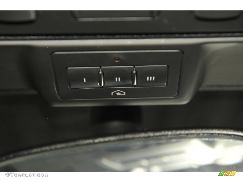 2005 Audi TT 1.8T Roadster Controls Photo #53579322