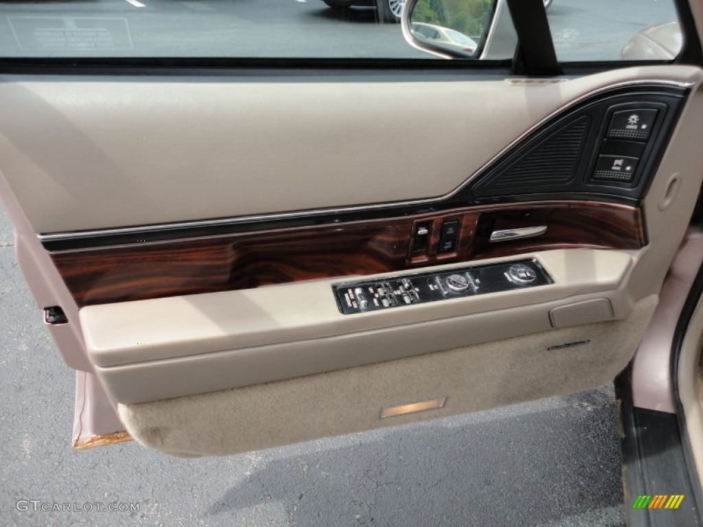 1999 Buick LeSabre Limited Sedan Door Panel Photos