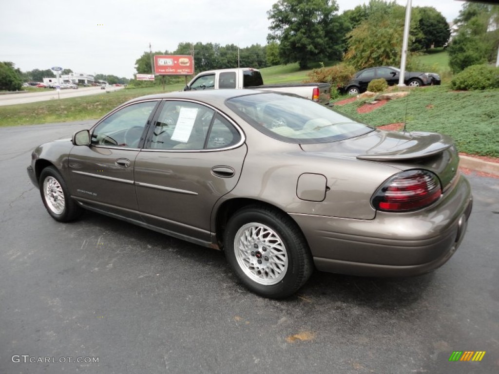 Dark Bronzemist Metallic 1999 Pontiac Grand Prix SE Sedan Exterior Photo #53581931
