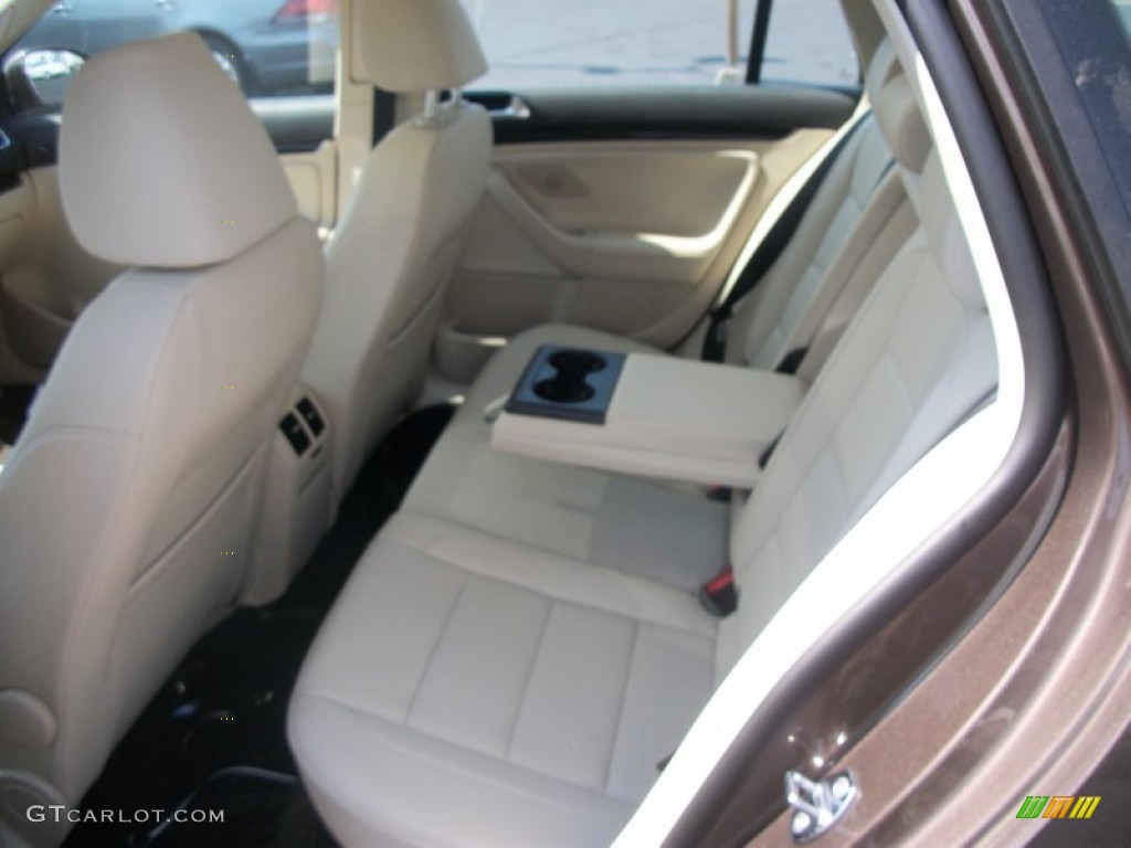 2012 Jetta TDI SportWagen - Toffee Brown Metallic / Cornsilk Beige photo #11