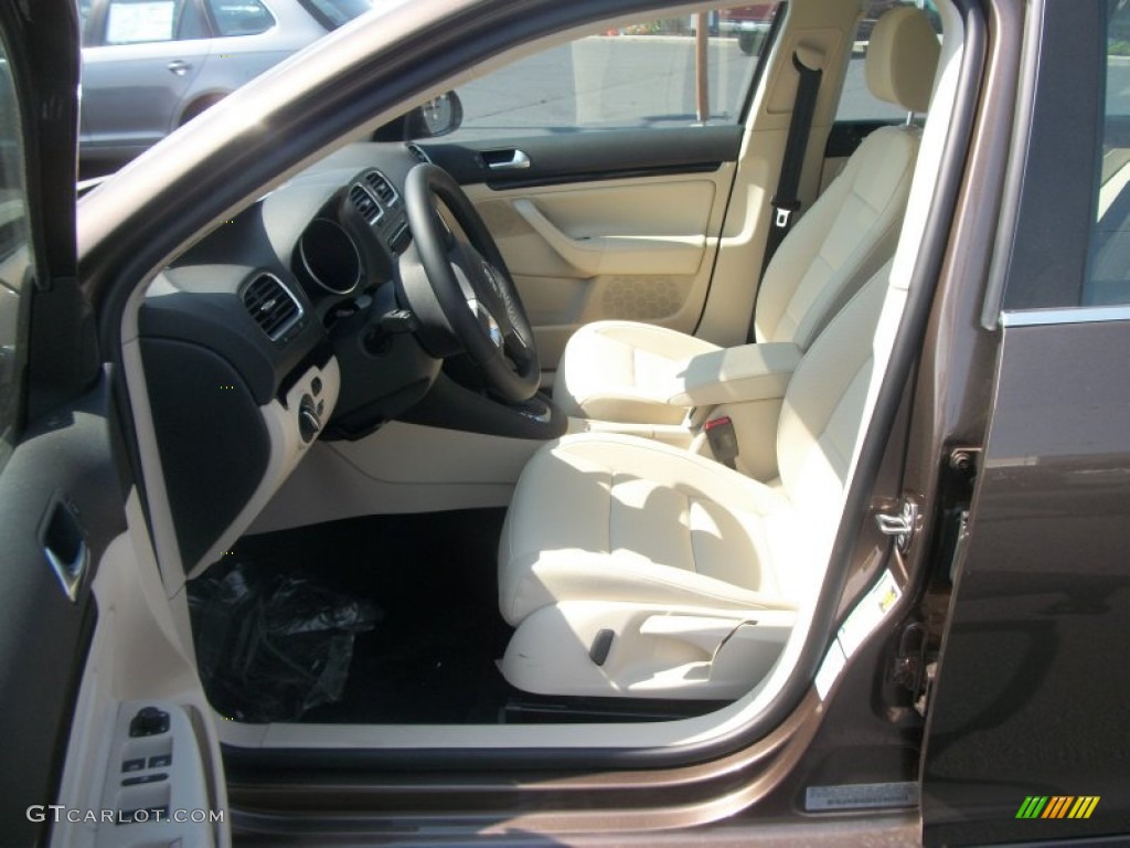2012 Jetta TDI SportWagen - Toffee Brown Metallic / Cornsilk Beige photo #13