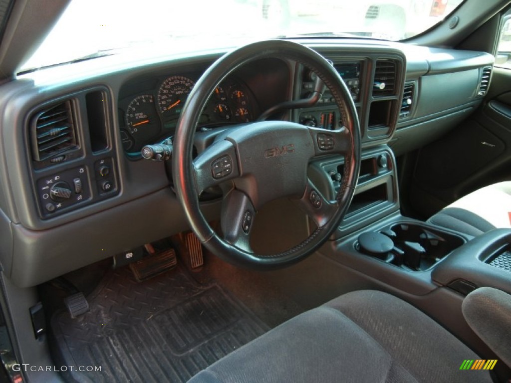 2005 Sierra 1500 SLE Crew Cab - Carbon Metallic / Dark Pewter photo #13