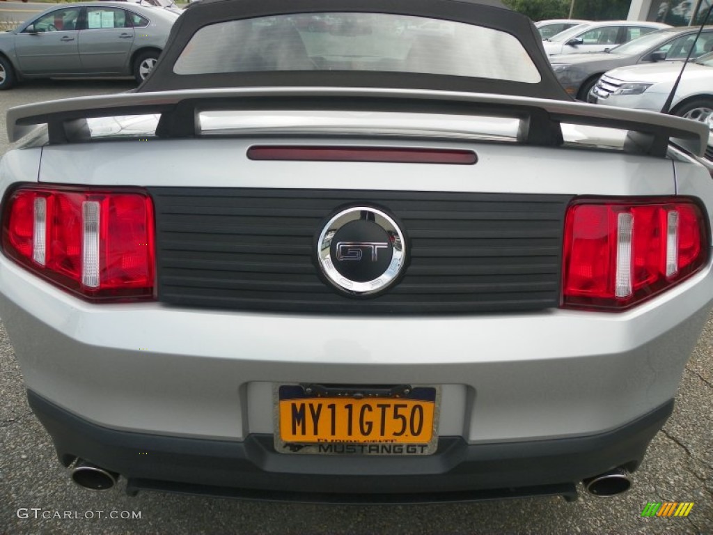 2011 Mustang GT/CS California Special Convertible - Ingot Silver Metallic / CS Charcoal Black/Carbon photo #22