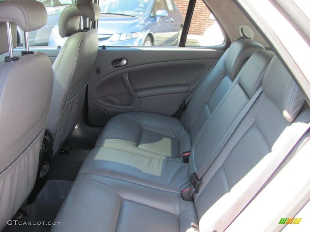 2005 9-5 Arc Sport Wagon - Parchment Silver Metallic / Granite Gray photo #11