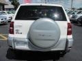 Super White - RAV4  Photo No. 14
