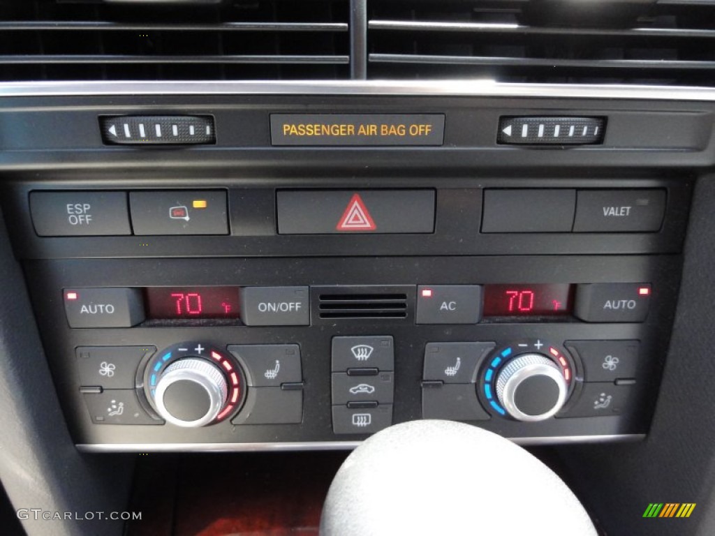 2010 Audi A6 3.0 TFSI quattro Sedan Controls Photo #53592012